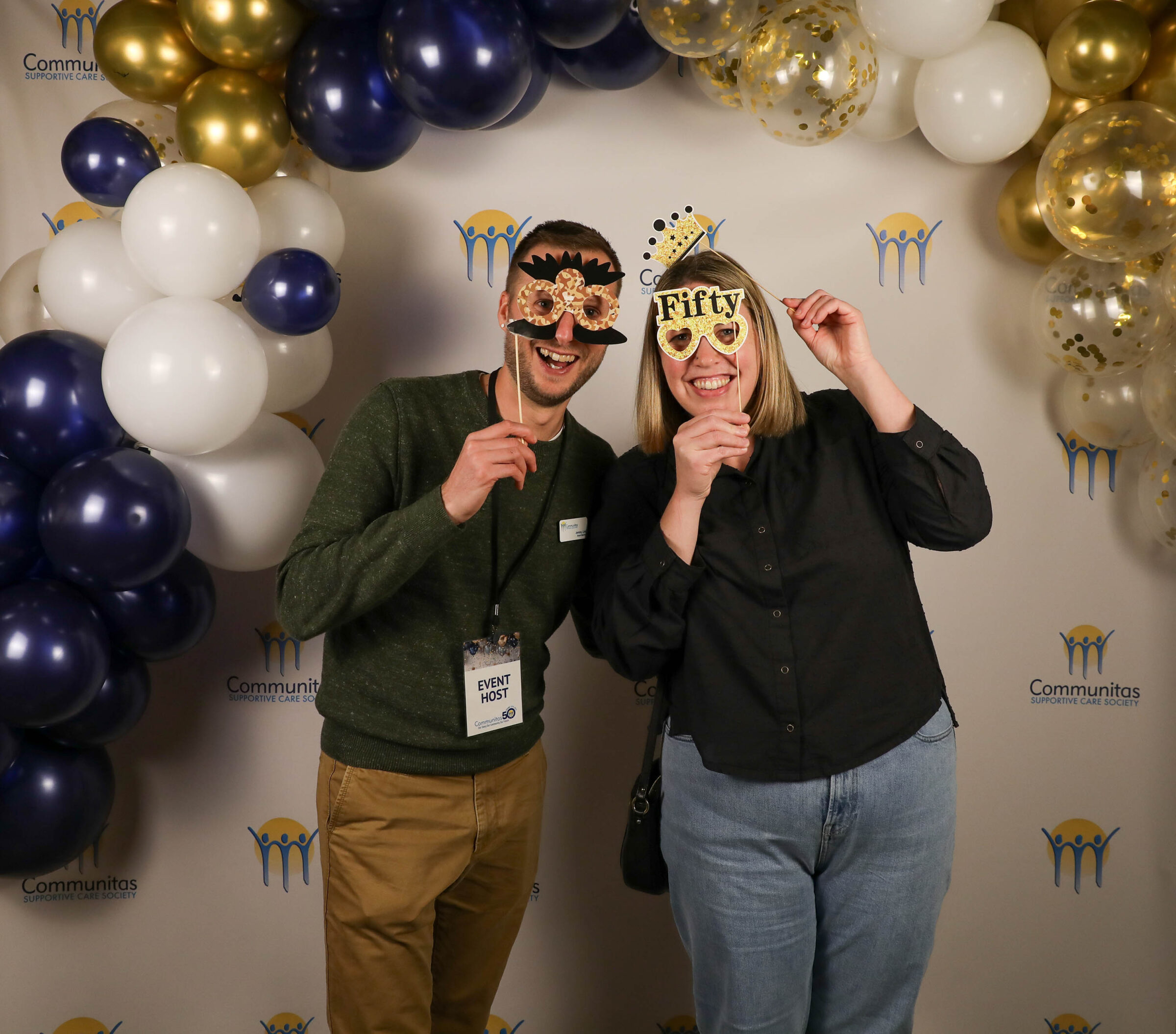 Jeremy And Amanda At Photo Booth